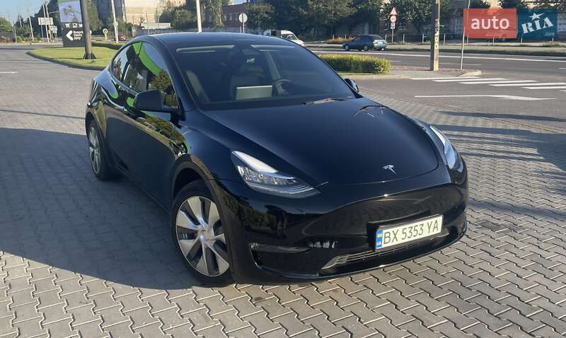 Tesla Model Y 2023 Tesla Model Y 2023