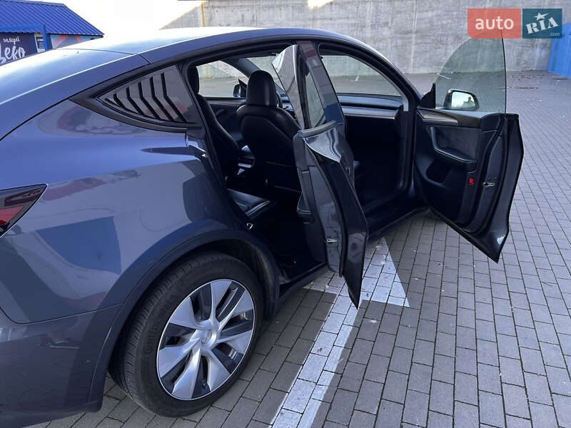 Позашляховик / Кросовер Tesla Model Y 2023 в Одесі