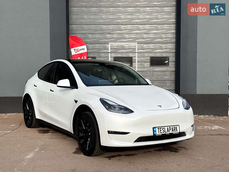 Внедорожник / Кроссовер Tesla Model Y 2023 в Киеве фото 12 Внедорожник / Кроссовер Tesla Model Y 2023 в Киеве