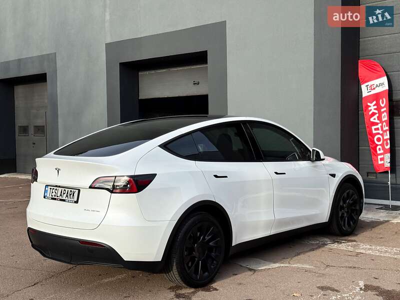 Внедорожник / Кроссовер Tesla Model Y 2023 в Киеве фото 10 Внедорожник / Кроссовер Tesla Model Y 2023 в Киеве