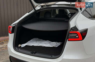 Позашляховик / Кросовер Tesla Model Y 2022 в Києві