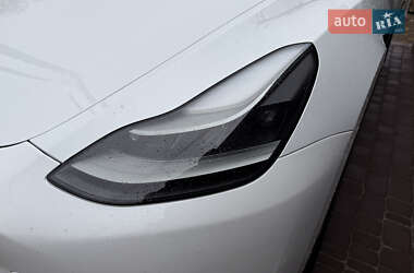 Позашляховик / Кросовер Tesla Model Y 2022 в Києві