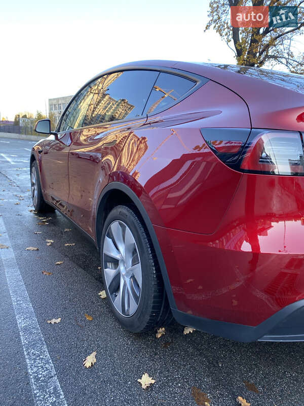 Внедорожник / Кроссовер Tesla Model Y 2024 в Киеве фото 3 Внедорожник / Кроссовер Tesla Model Y 2024 в Киеве