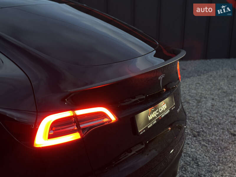 Позашляховик / Кросовер Tesla Model Y 2021 в Луцьку фото 15 Позашляховик / Кросовер Tesla Model Y 2021 в Луцьку
