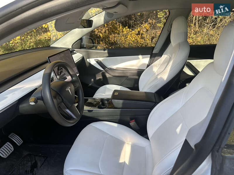 Внедорожник / Кроссовер Tesla Model Y 2020 в Хмельницком фото 11 Внедорожник / Кроссовер Tesla Model Y 2020 в Хмельницком