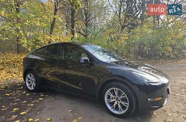 Внедорожник / Кроссовер Tesla Model Y 2023 в Львове