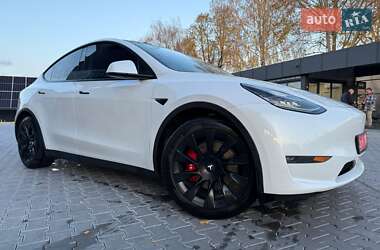Внедорожник / Кроссовер Tesla Model Y 2020 в Владимире