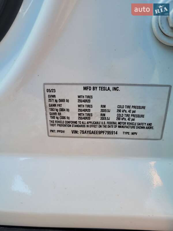 Позашляховик / Кросовер Tesla Model Y 2023 в Львові
