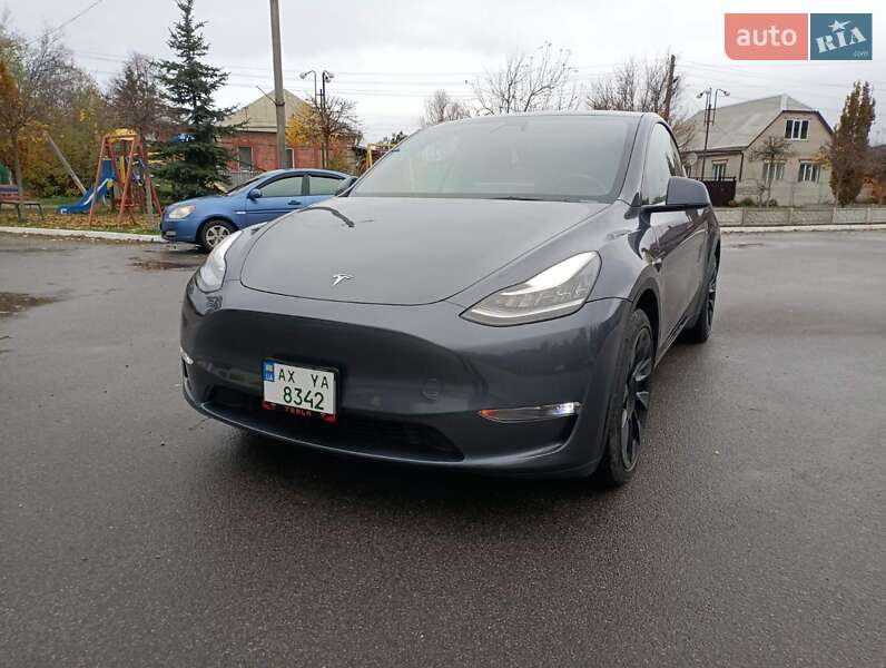 Tesla Model Y 2022 Tesla Model Y 2022