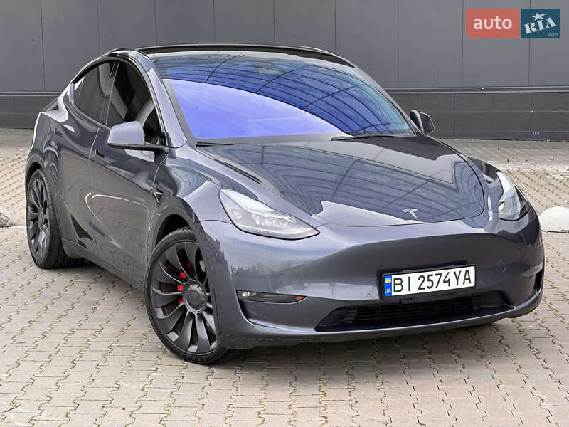 Позашляховик / Кросовер Tesla Model Y 2022 в Києві фото 5 Позашляховик / Кросовер Tesla Model Y 2022 в Києві