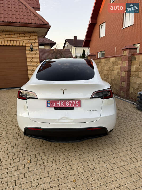 Позашляховик / Кросовер Tesla Model Y 2021 в Луцьку фото 6 Позашляховик / Кросовер Tesla Model Y 2021 в Луцьку