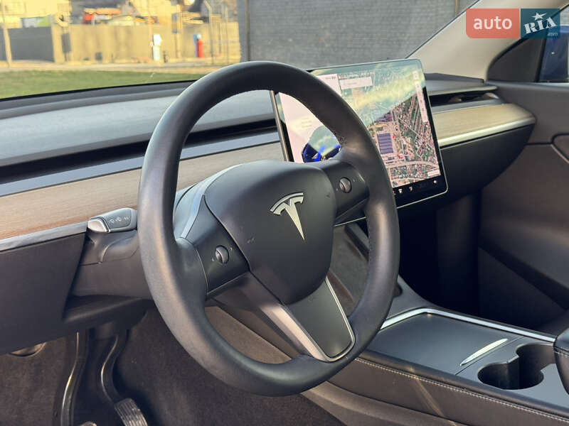 Позашляховик / Кросовер Tesla Model Y 2021 в Івано-Франківську фото 38 Позашляховик / Кросовер Tesla Model Y 2021 в Івано-Франківську