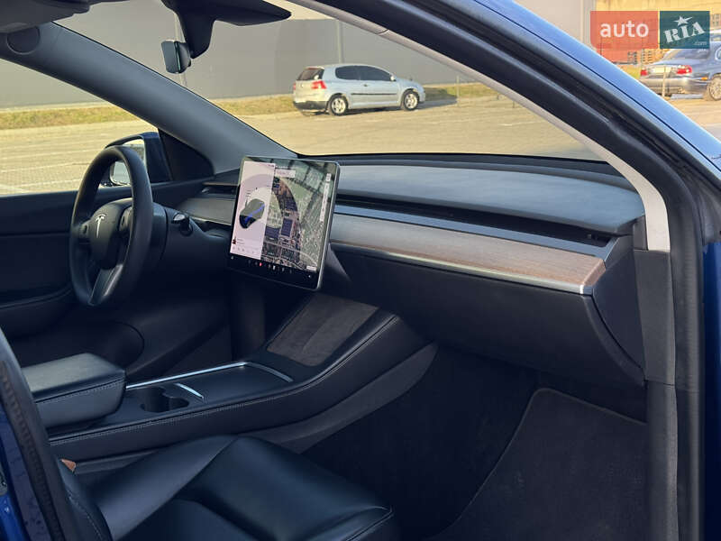 Позашляховик / Кросовер Tesla Model Y 2021 в Івано-Франківську фото 56 Позашляховик / Кросовер Tesla Model Y 2021 в Івано-Франківську