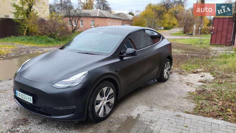 Внедорожник / Кроссовер Tesla Model Y 2021 в Харькове