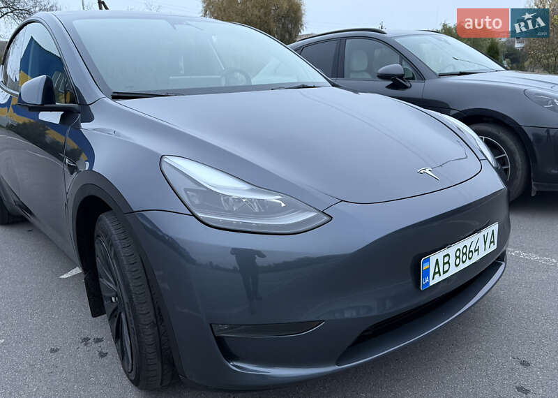 Позашляховик / Кросовер Tesla Model Y 2023 в Хмільнику