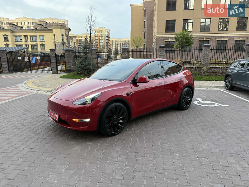 Tesla Model Y 2022