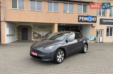 Позашляховик / Кросовер Tesla Model Y 2021 в Луцьку