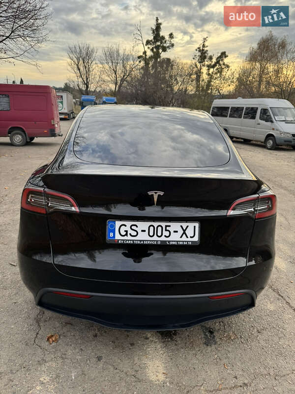 Позашляховик / Кросовер Tesla Model Y 2023 в Рівному фото 9 Позашляховик / Кросовер Tesla Model Y 2023 в Рівному