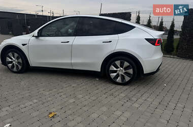 Внедорожник / Кроссовер Tesla Model Y 2020 в Львове