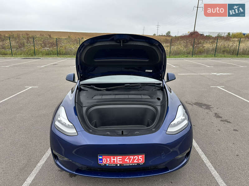 Позашляховик / Кросовер Tesla Model Y 2023 в Рівному