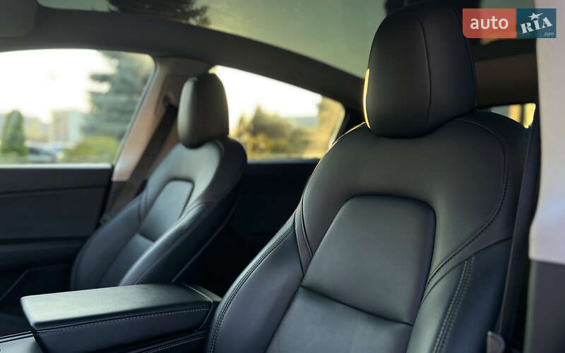 Позашляховик / Кросовер Tesla Model Y 2021 в Львові фото 10 Позашляховик / Кросовер Tesla Model Y 2021 в Львові