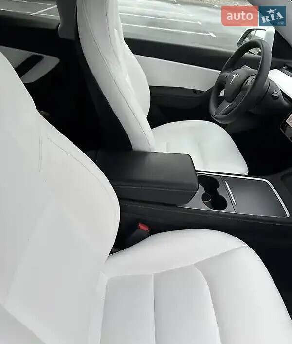 Внедорожник / Кроссовер Tesla Model Y 2021 в Киеве фото 5 Внедорожник / Кроссовер Tesla Model Y 2021 в Киеве