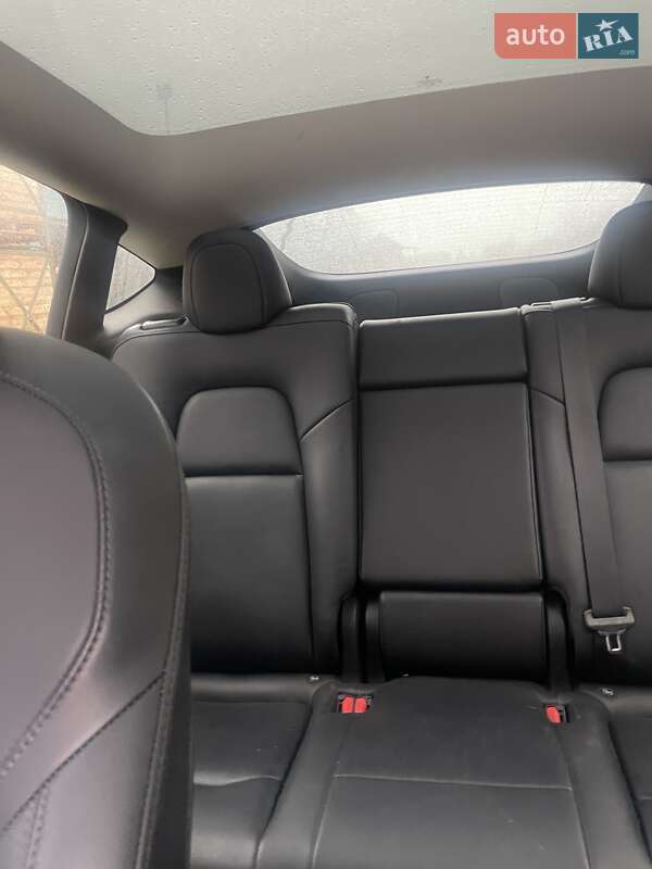 Внедорожник / Кроссовер Tesla Model Y 2022 в Ровно фото 10 Внедорожник / Кроссовер Tesla Model Y 2022 в Ровно