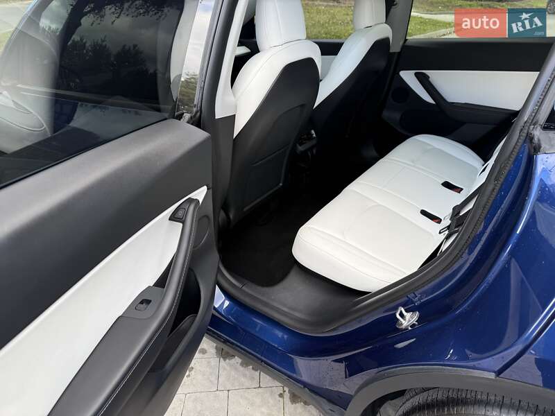 Позашляховик / Кросовер Tesla Model Y 2021 в Львові фото 34 Позашляховик / Кросовер Tesla Model Y 2021 в Львові