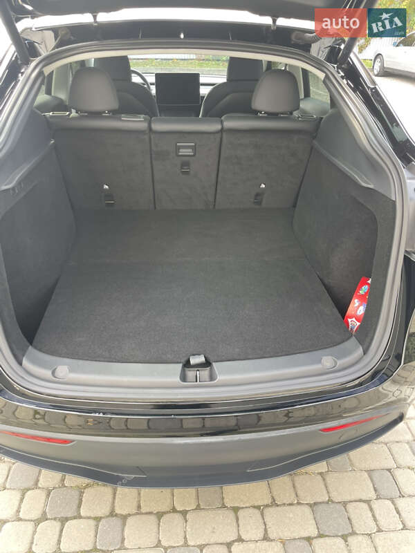 Внедорожник / Кроссовер Tesla Model Y 2022 в Ивано-Франковске фото 28 Внедорожник / Кроссовер Tesla Model Y 2022 в Ивано-Франковске