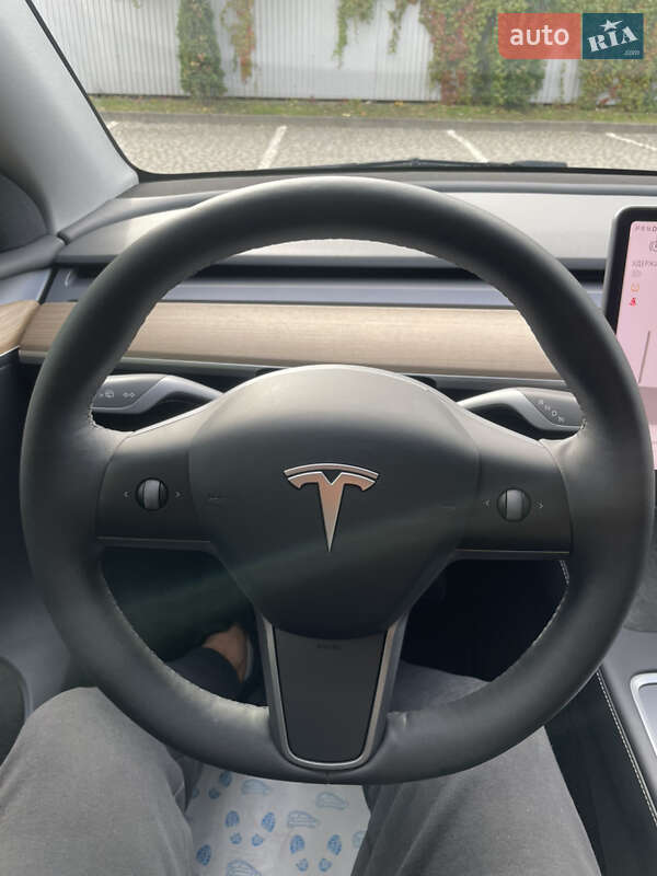 Внедорожник / Кроссовер Tesla Model Y 2022 в Ивано-Франковске фото 38 Внедорожник / Кроссовер Tesla Model Y 2022 в Ивано-Франковске