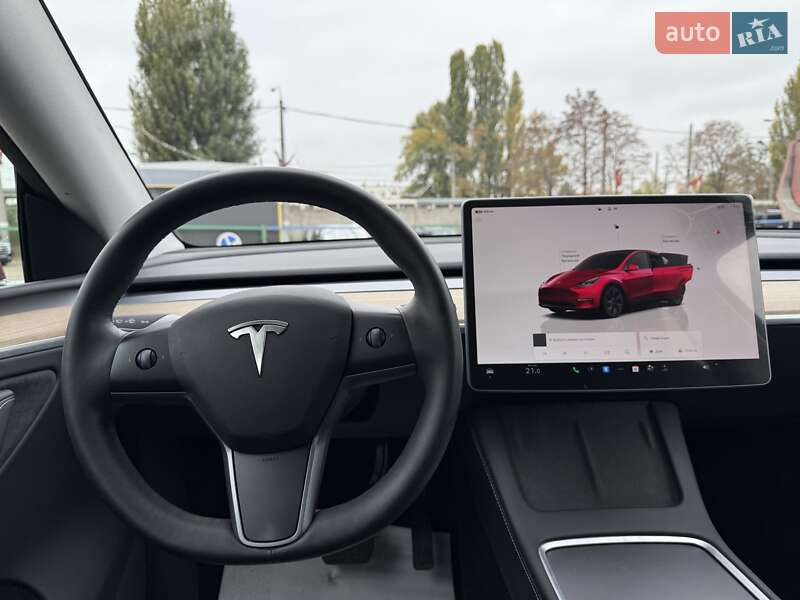 Внедорожник / Кроссовер Tesla Model Y 2024 в Киеве фото 28 Внедорожник / Кроссовер Tesla Model Y 2024 в Киеве