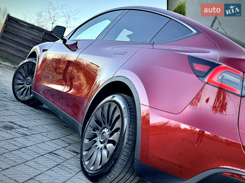 Позашляховик / Кросовер Tesla Model Y 2025 в Стрию