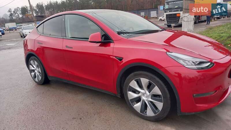Позашляховик / Кросовер Tesla Model Y 2021 в Києві