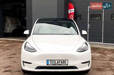 Внедорожник / Кроссовер Tesla Model Y 2023 в Киеве