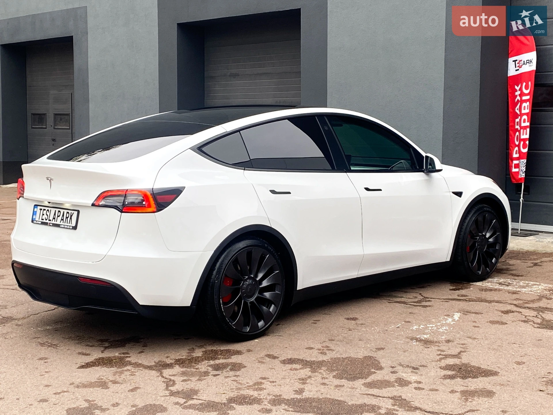 2023 Tesla Model Y - мініатюра 10