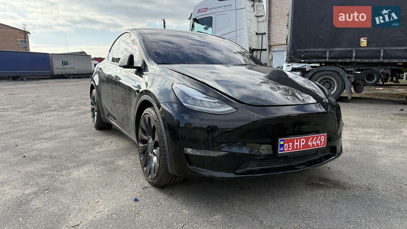 Позашляховик / Кросовер Tesla Model Y 2021 в Луцьку фото 2 Позашляховик / Кросовер Tesla Model Y 2021 в Луцьку