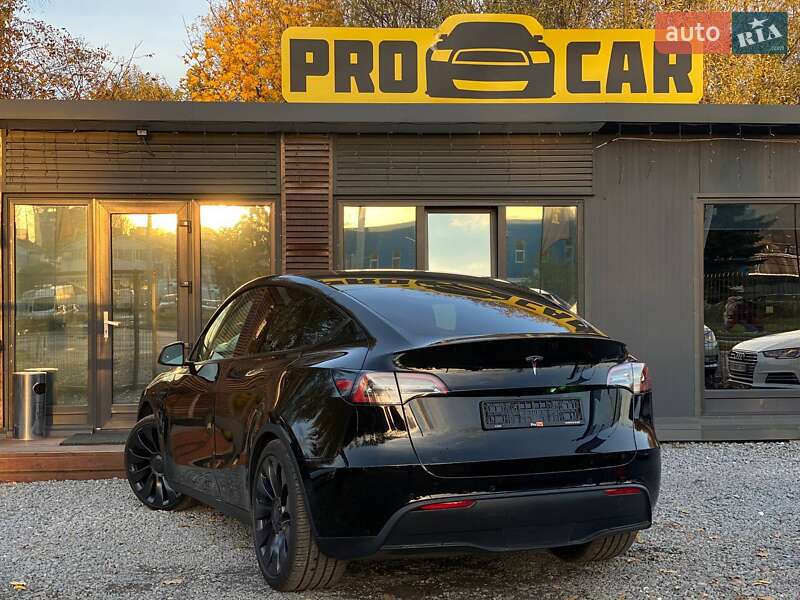 Внедорожник / Кроссовер Tesla Model Y 2022 в Львове
