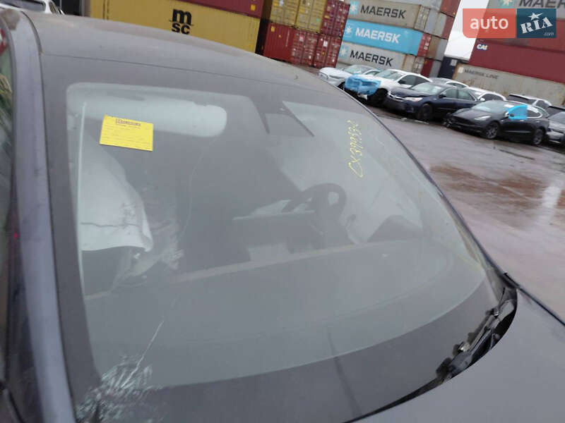 Внедорожник / Кроссовер Tesla Model Y 2021 в Одессе
