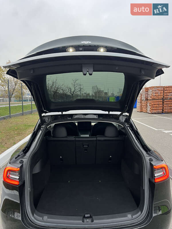 Внедорожник / Кроссовер Tesla Model Y 2022 в Киеве фото 31 Внедорожник / Кроссовер Tesla Model Y 2022 в Киеве