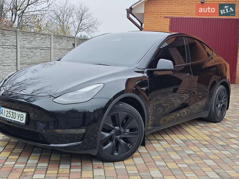 Позашляховик / Кросовер Tesla Model Y 2024 в Києві фото 37 Позашляховик / Кросовер Tesla Model Y 2024 в Києві