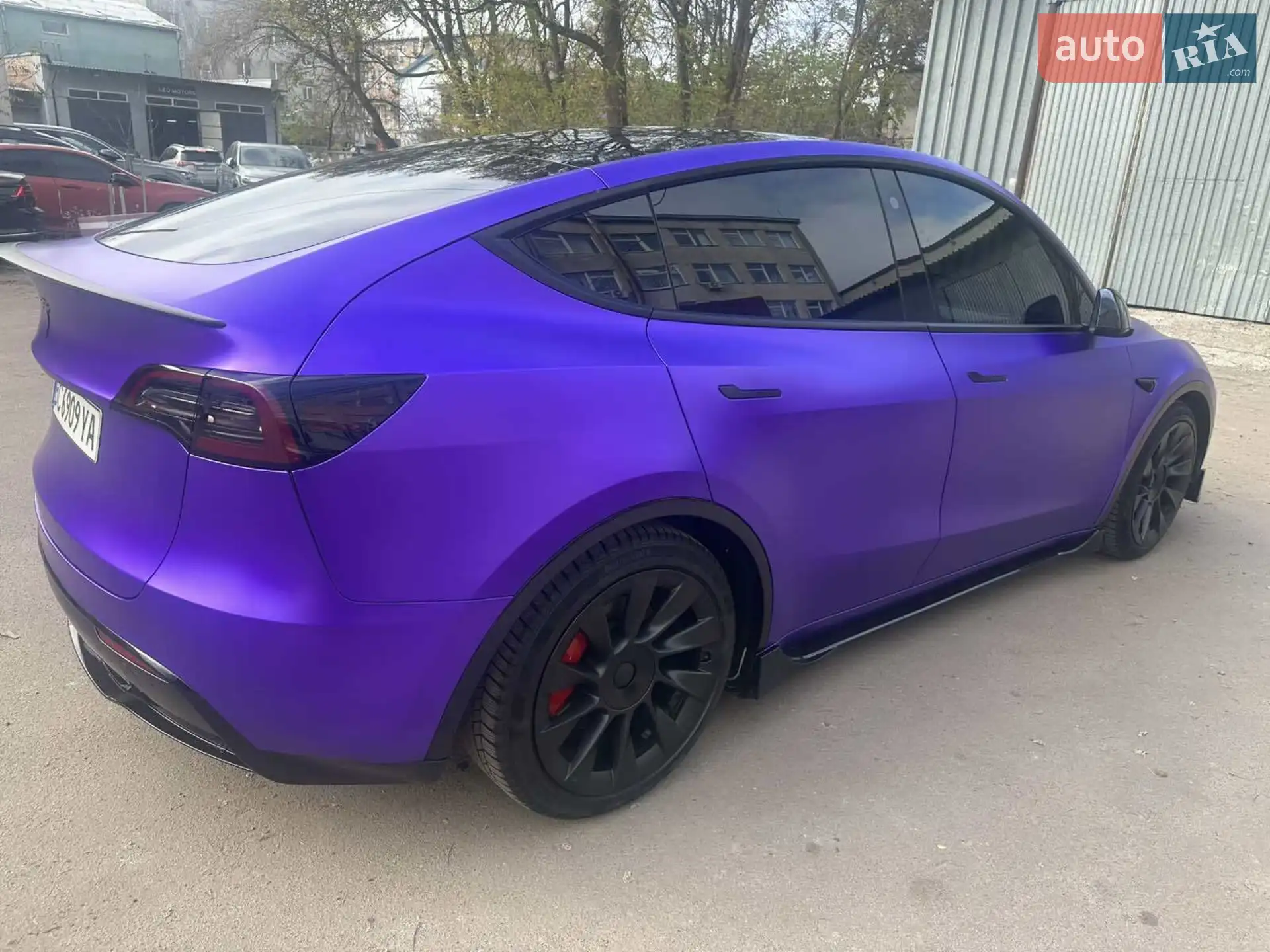 2022 Tesla Model Y - мініатюра 5