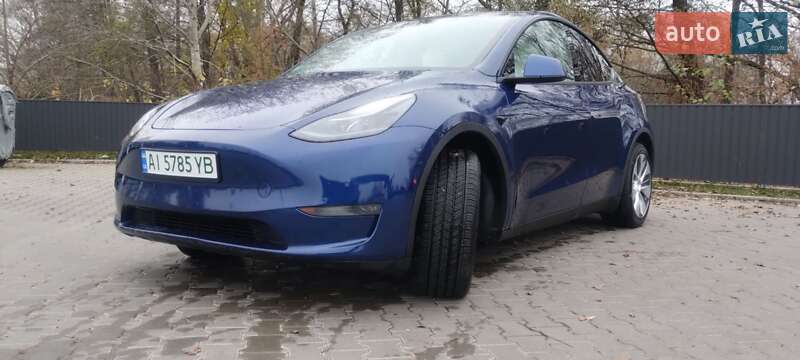 Внедорожник / Кроссовер Tesla Model Y 2020 в Киеве