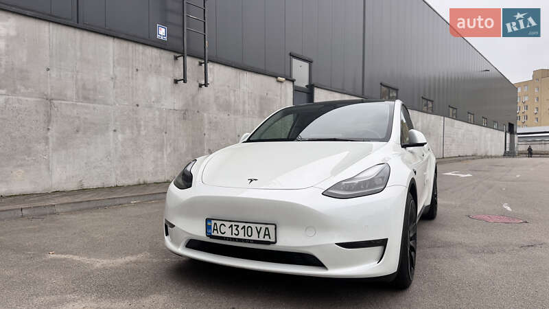 Внедорожник / Кроссовер Tesla Model Y 2022 в Киеве