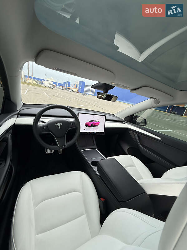 Внедорожник / Кроссовер Tesla Model Y 2023 в Сумах