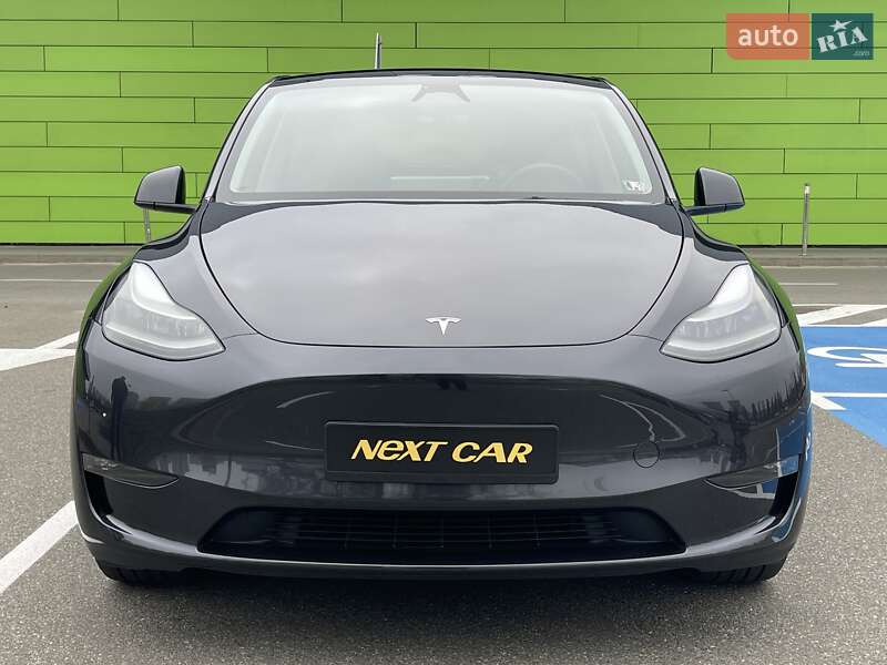 Позашляховик / Кросовер Tesla Model Y 2024 в Києві
