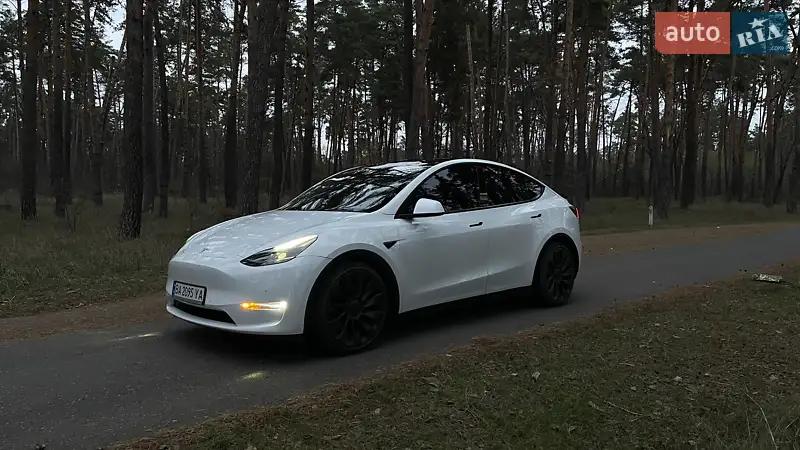 Tesla Model Y
