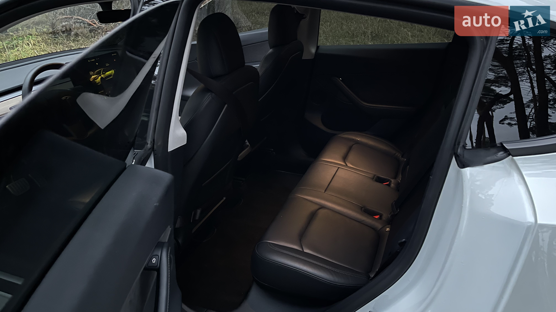2022 Tesla Model Y - мініатюра 10
