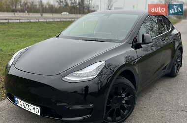 Внедорожник / Кроссовер Tesla Model Y 2021 в Киеве