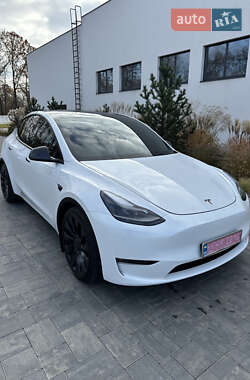 Позашляховик / Кросовер Tesla Model Y 2023 в Луцьку