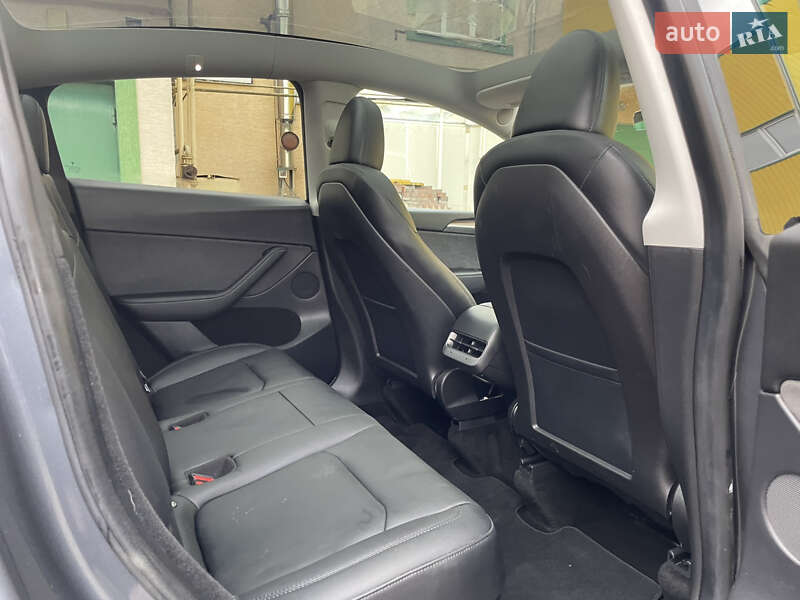 Позашляховик / Кросовер Tesla Model Y 2023 в Стрию фото 50 Позашляховик / Кросовер Tesla Model Y 2023 в Стрию